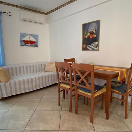 Roula Apartment Νέοι Πόροι Εξωτερικό φωτογραφία