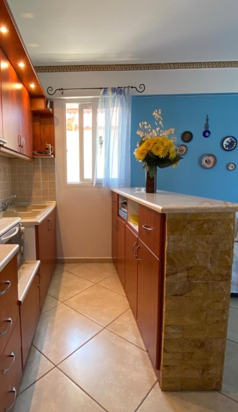 Roula Apartment Νέοι Πόροι Εξωτερικό φωτογραφία